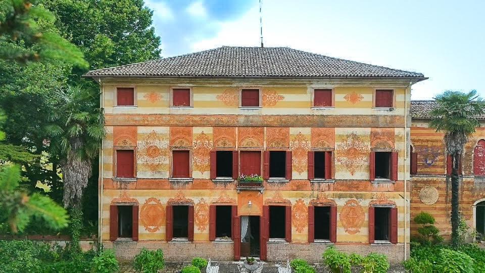 Villa Di Campagna Immersa Nella Natura Zero Branco Eksteriør billede